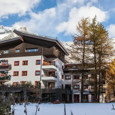 In Aosta Valley Near Lift Apartamento Breuil-Cervinia
