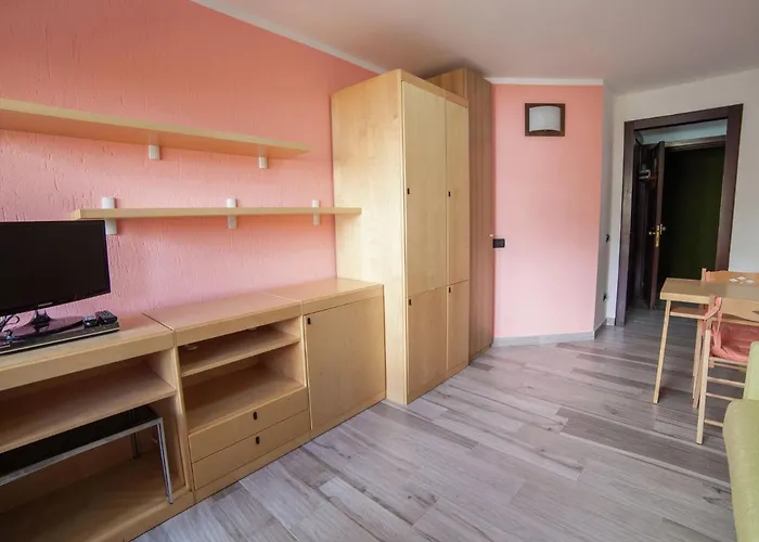 In Aosta Valley Near Lift Apartment Breuil-Cervinia